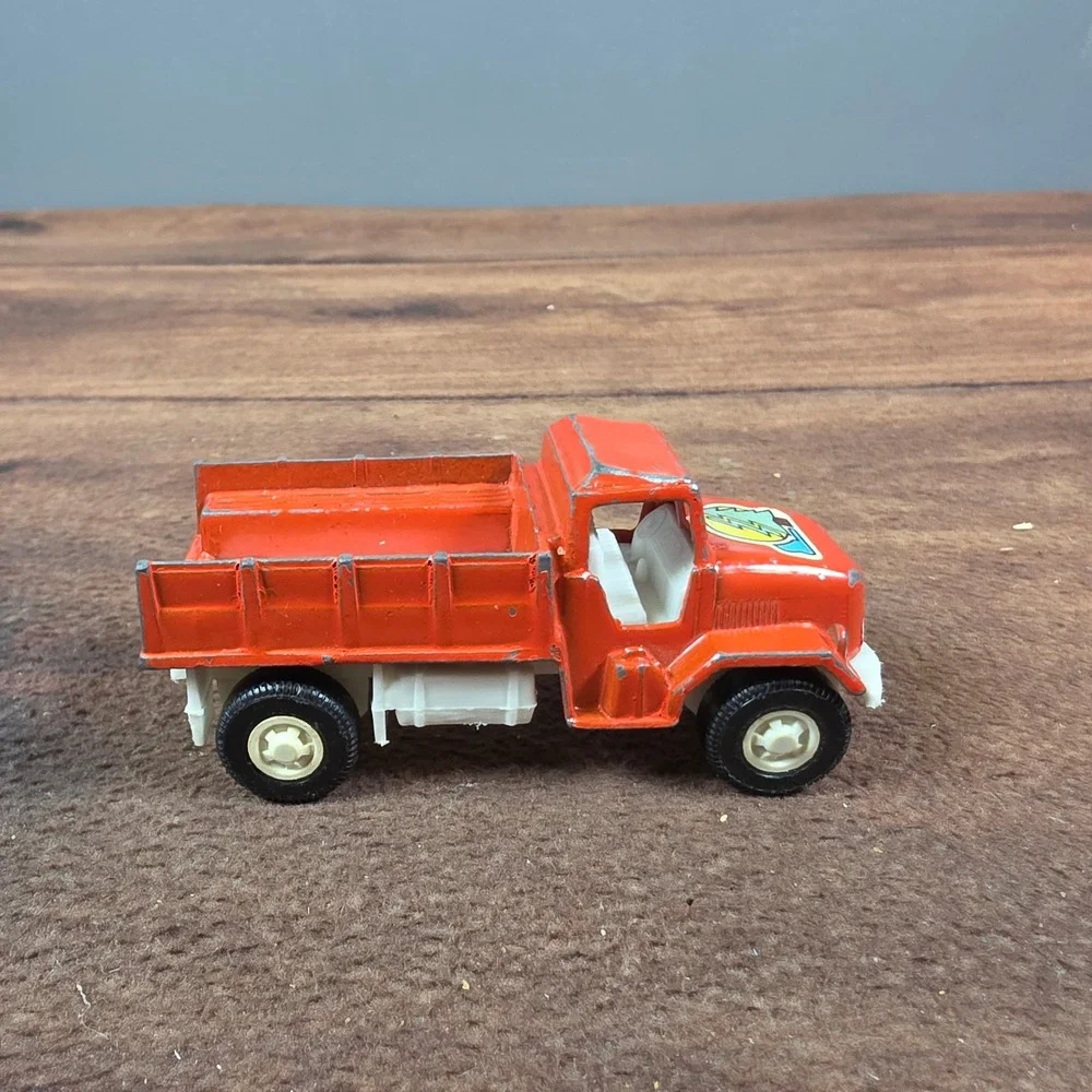 Tootsie Deuce 1/2 Truck Boys One Size Orange Good Vintage Plastic Dump Truck USA